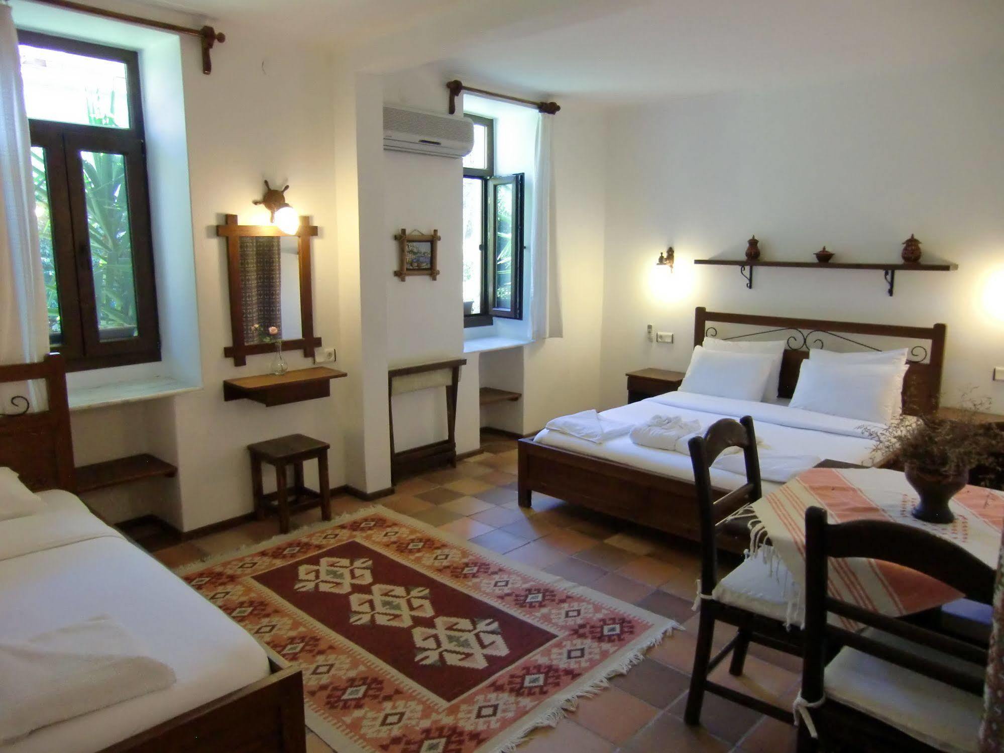 Hotel Happy Caretta Dalyan Exterior foto